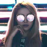 Mira Sezarr, photo